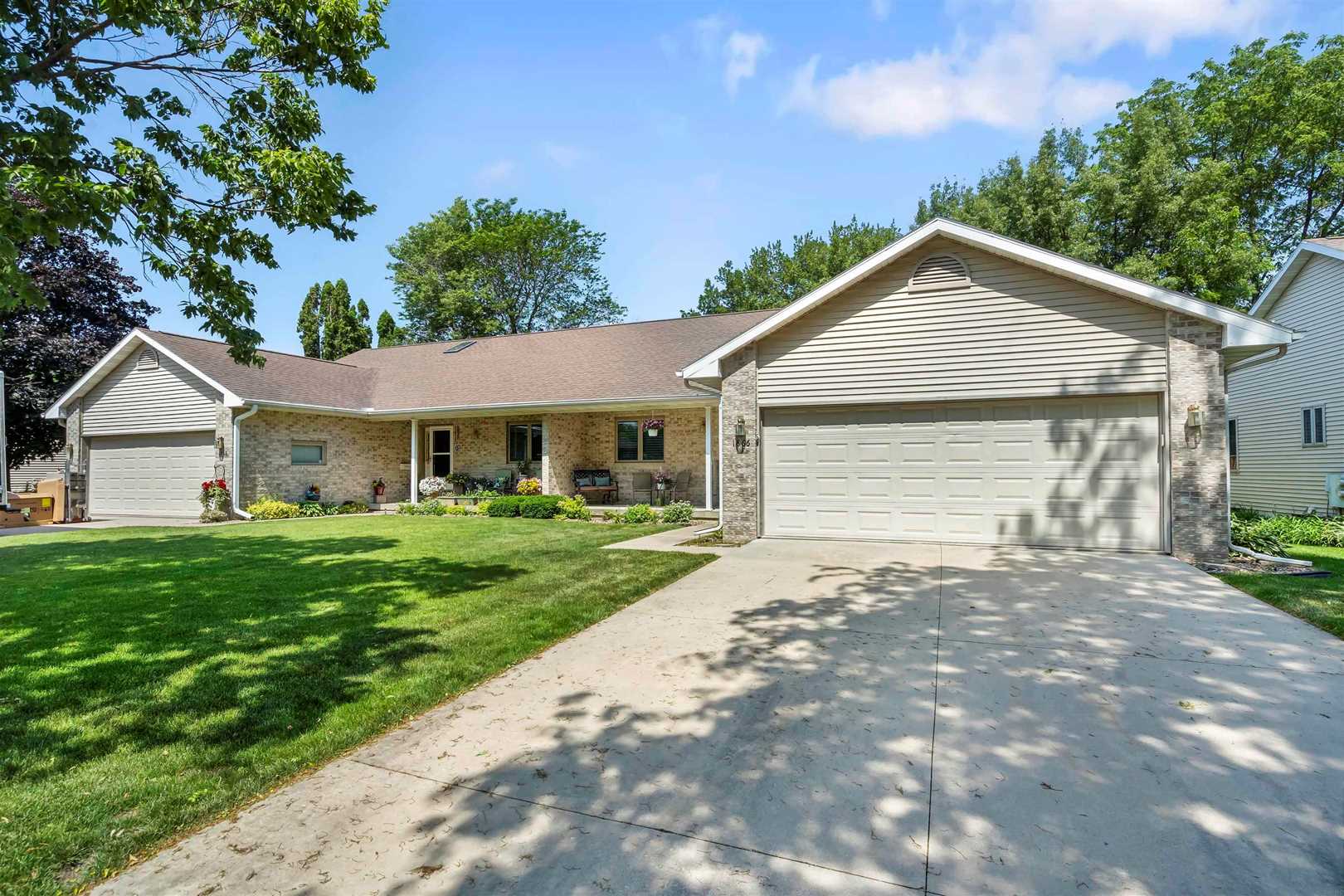 1866 Westchester Rd Waterloo IA 50701 home for sale MLS20232286