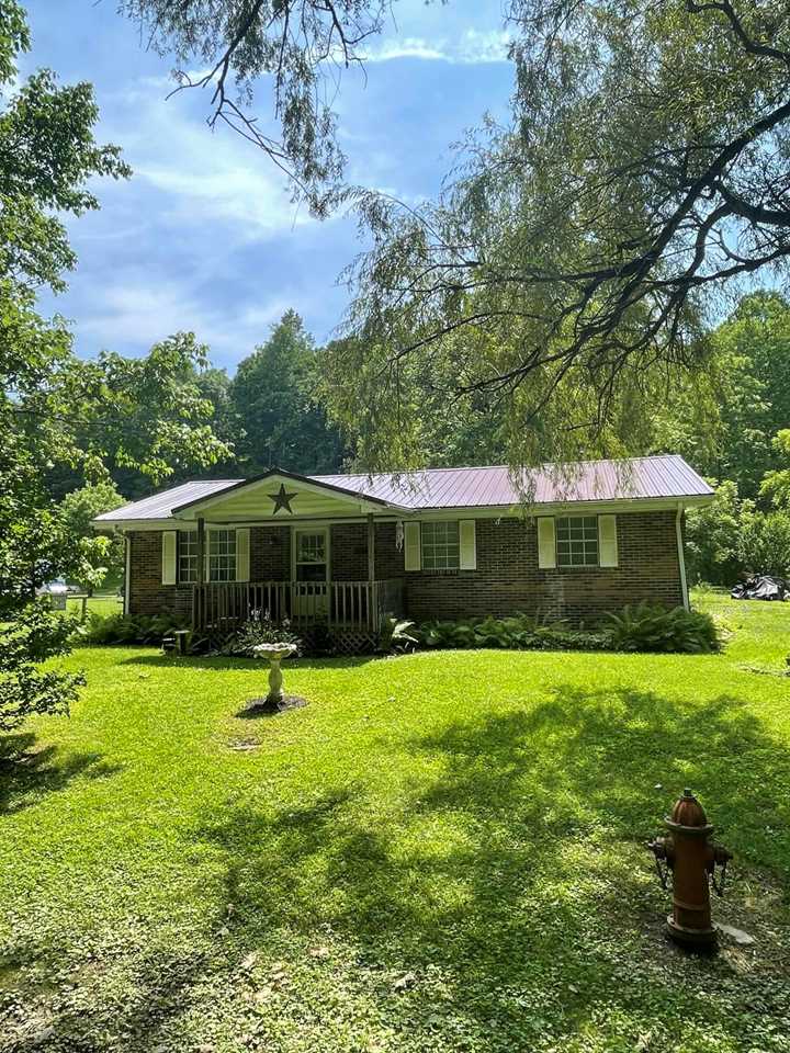 590 Adams Branch Rd Frenchburg KY 40322 MLS 23012719 590-adams-branch-rd-frenchburg-ky-40322-mls-23012719