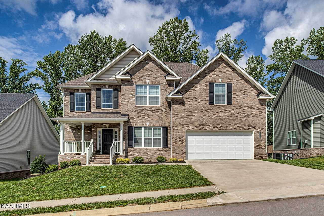 9244 Upstream Ln Knoxville TN 37931 in Creek Bend Farms S/D Unit 6 MLS 1232552