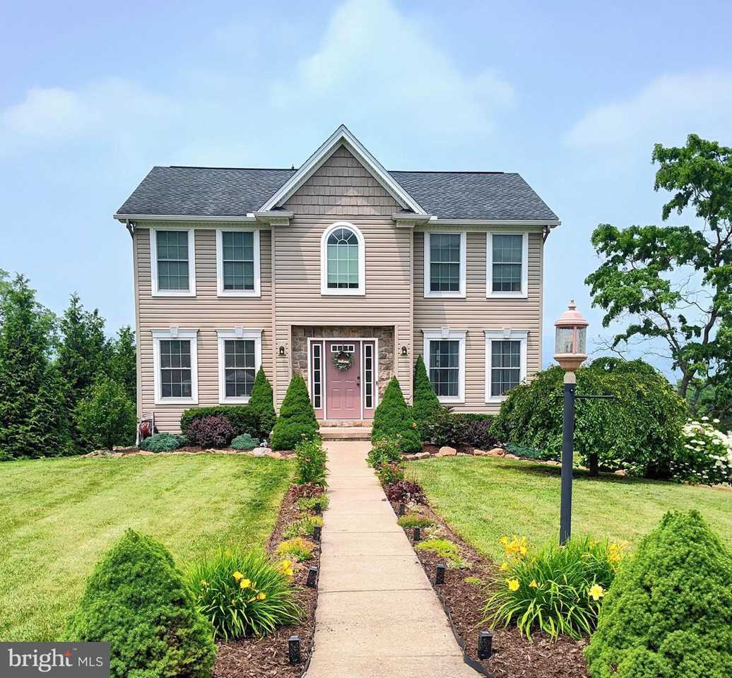 212 Hillcrest St Howard, PA 16841 home for sale KBB