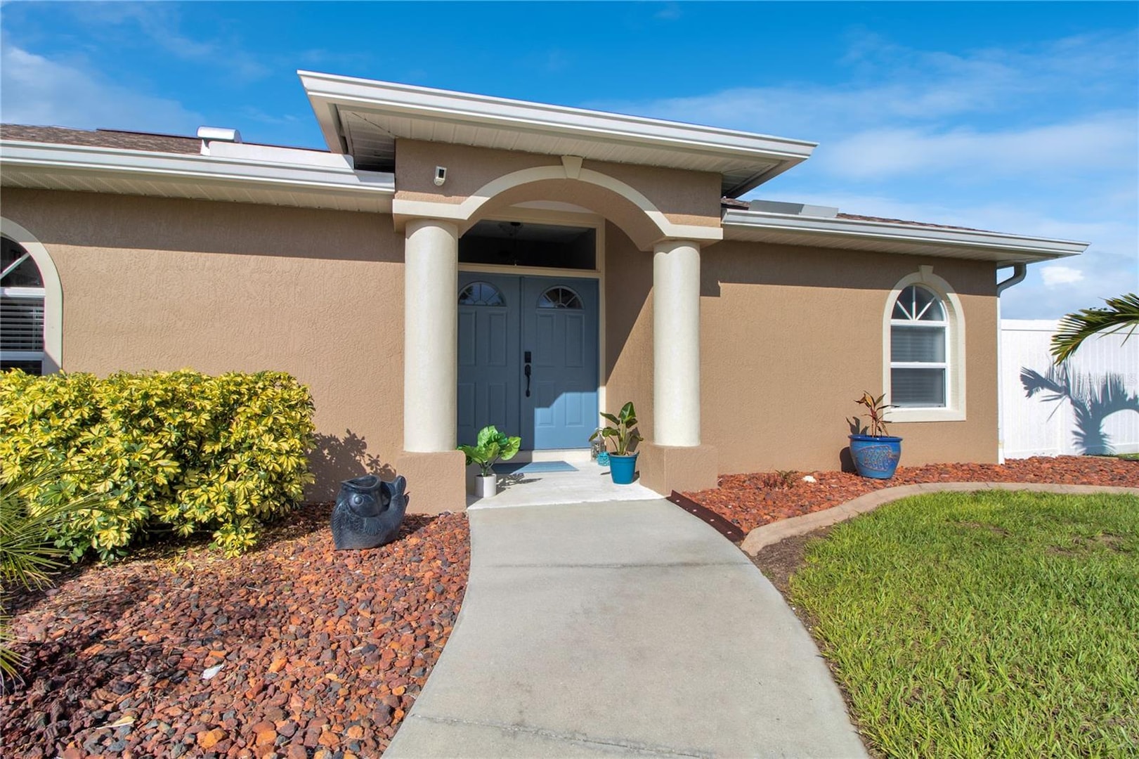 7459 Regina Dr, Englewood, FL 34224 MLS U8205316