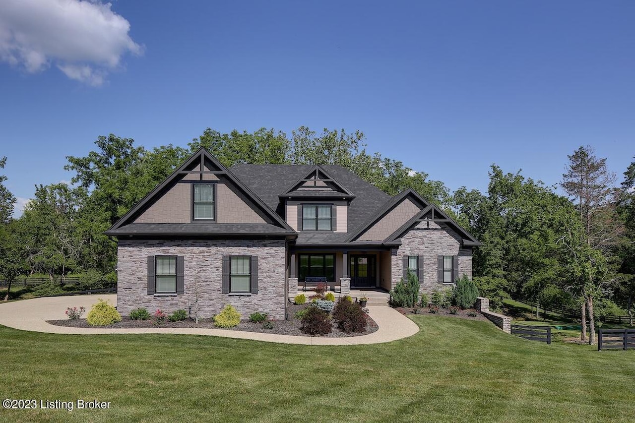 7379 Grand Oaks Dr Crestwood KY 40014 MLS1640793