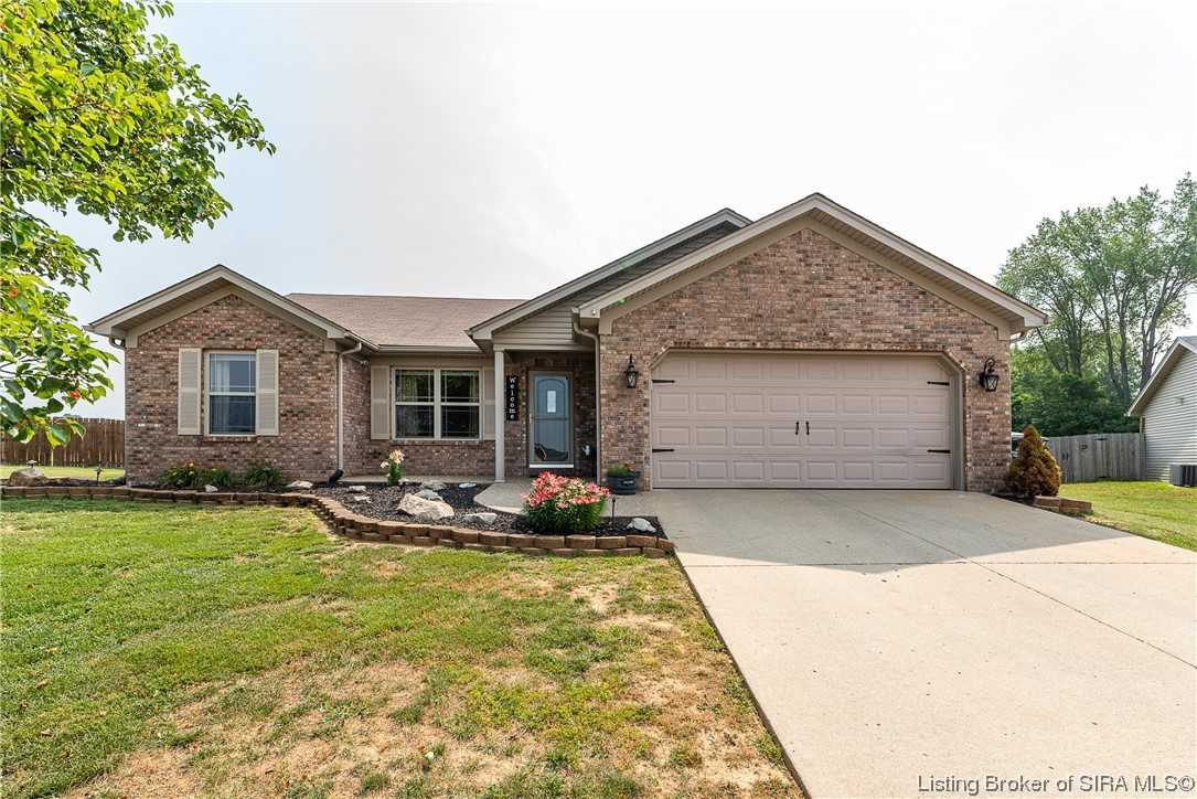 8833 Woodford Dr Charlestown, IN 47111 MLS 202308167