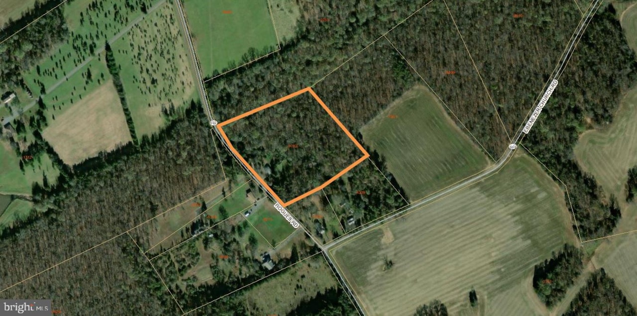 11261 Rogues Rd Midland Fauquier VA 22728 $350,000