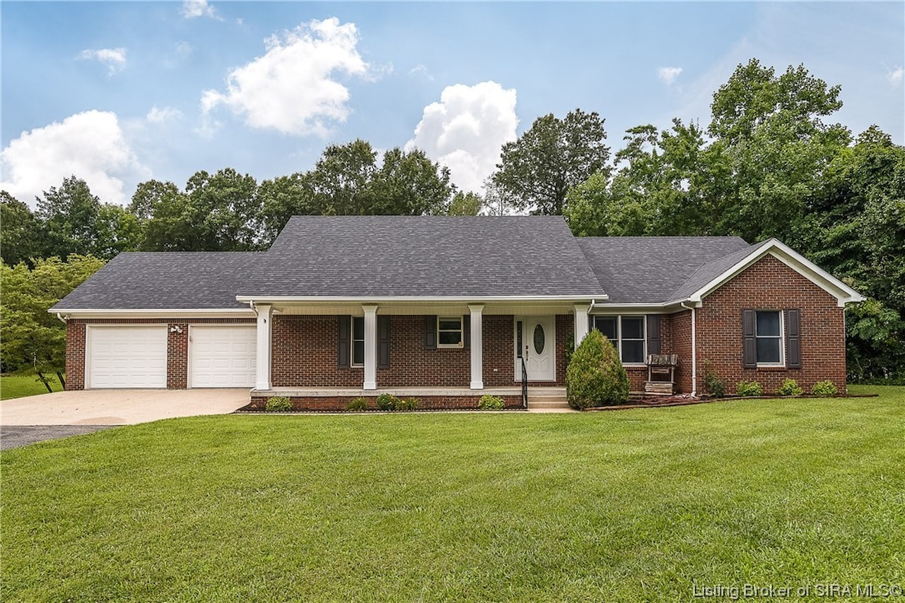 1725 Cedar Ln NW Corydon, IN 47112 MLS 202309176