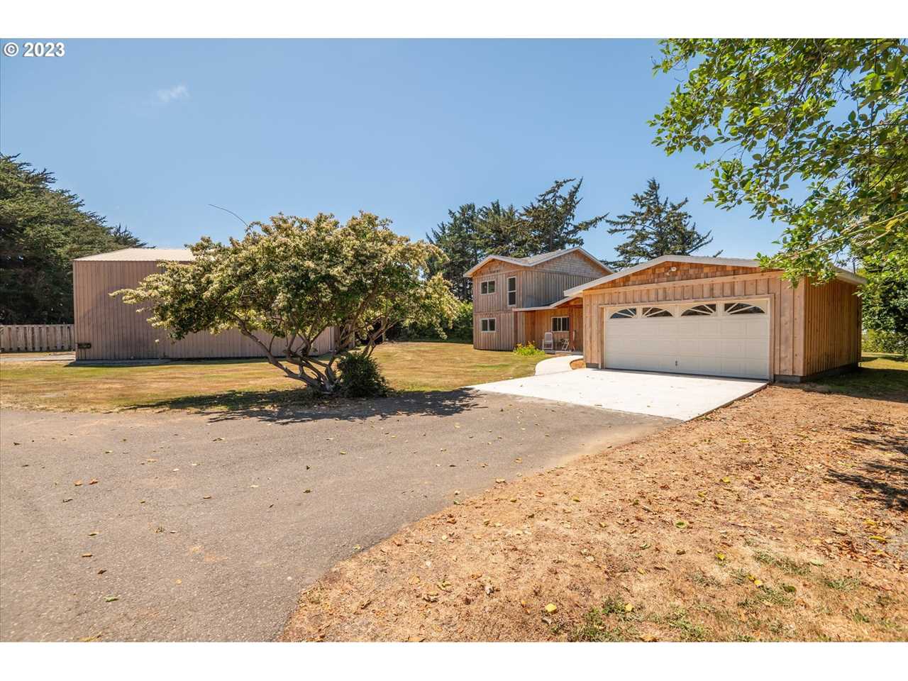 173 Harlem AVE, Bandon, OR 97411 home for sale for Sale 960,000