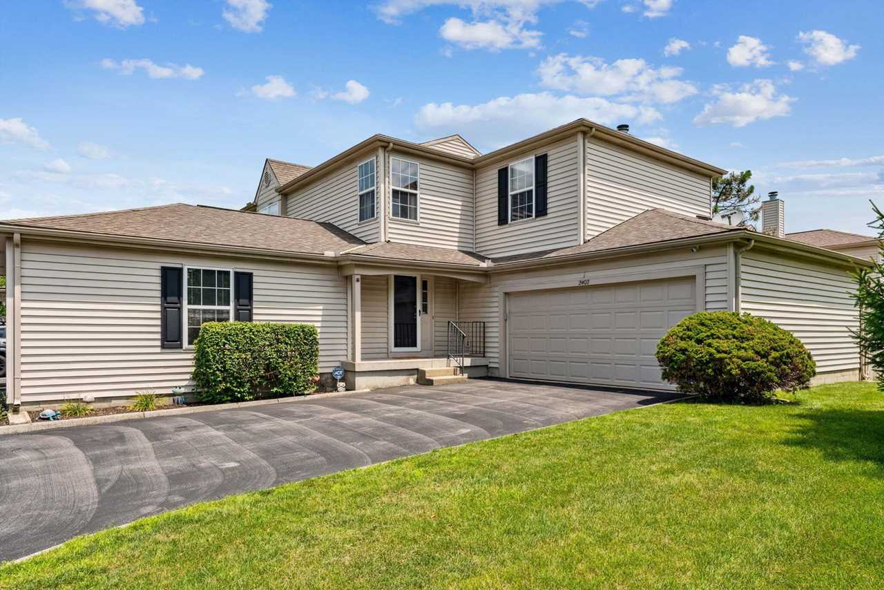 For Sale 295,000 A condo for sale for sale at 2407 Winona Drive Columbus, OH 43235 Franklin