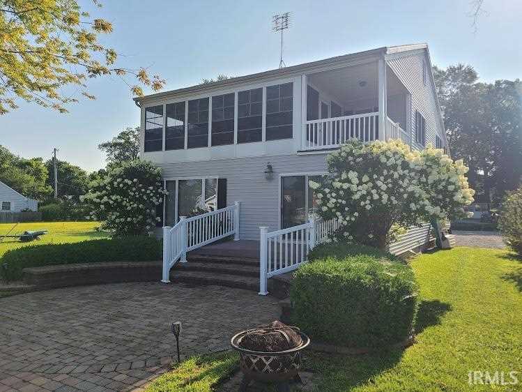 12591 N Rainey Road Syracuse, IN 46567 MLS 202328030