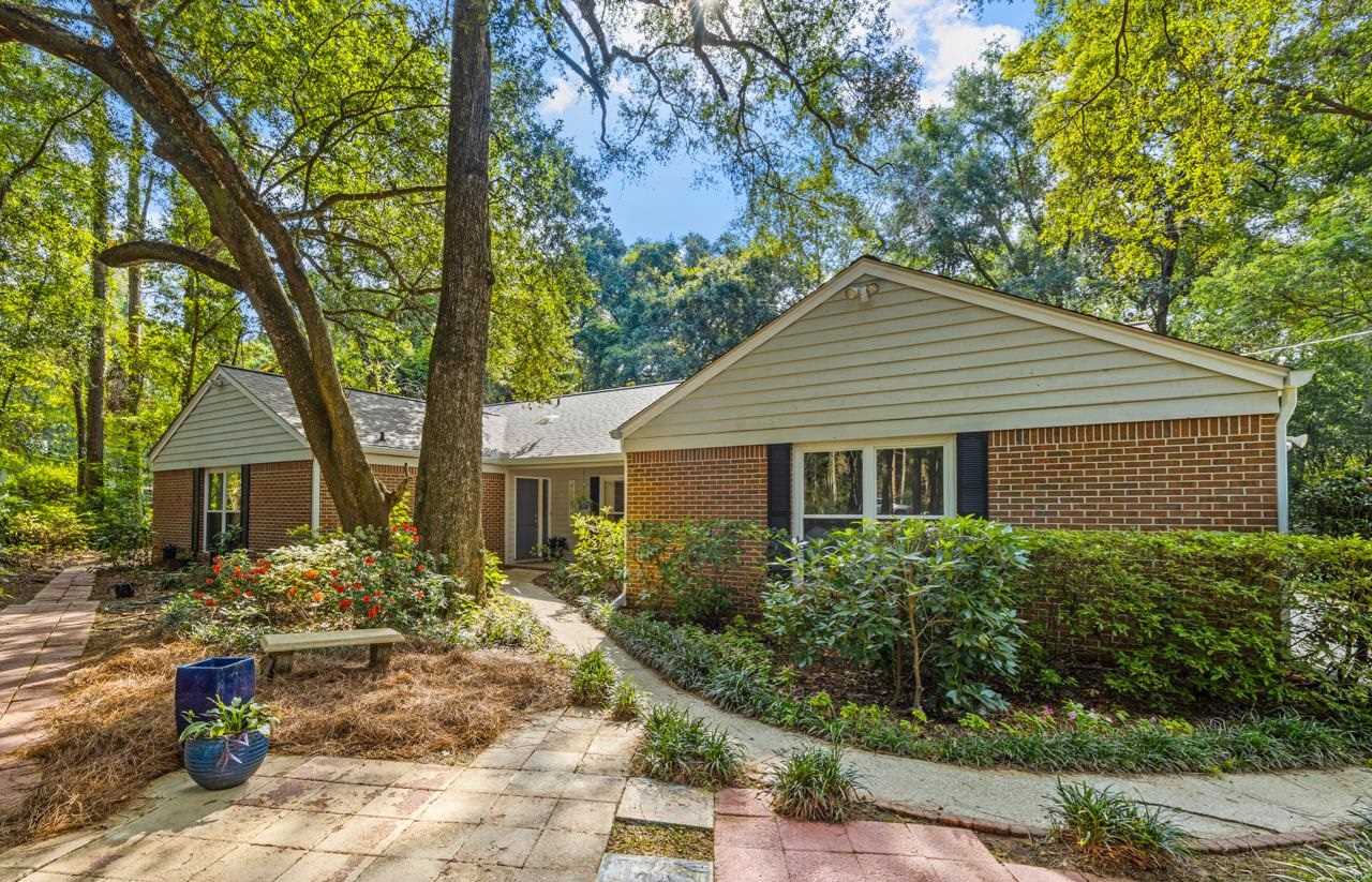 2401 Monaco Dr Tallahassee, FL 32308 in Lafayette Oaks