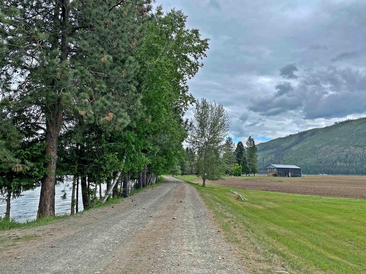 2 Mclure Ferry Road No City Value, BC V0E 2H0 MLS® R2805476