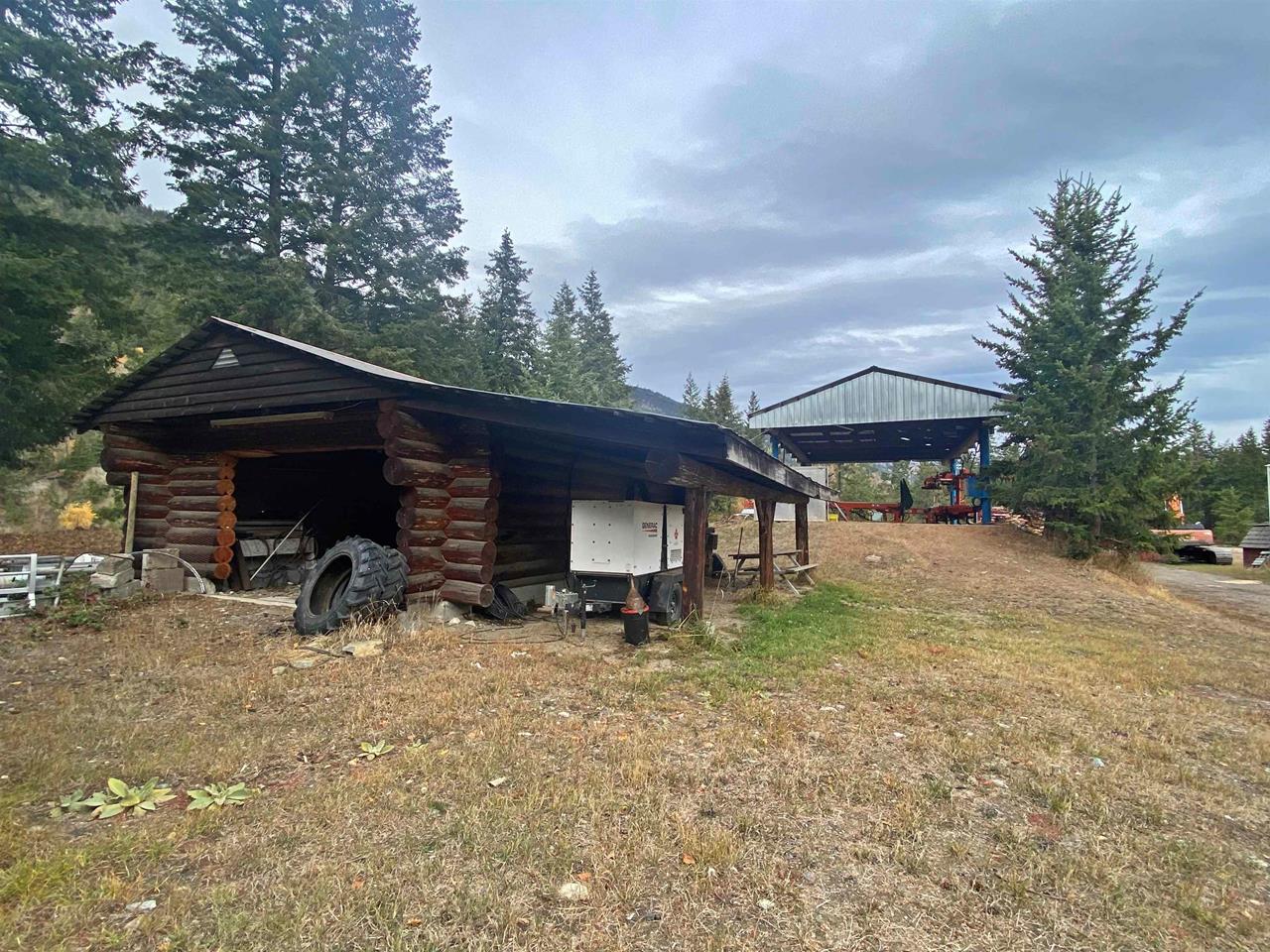 2 Mclure Ferry Road No City Value, BC V0E 2H0 MLS® R2805476