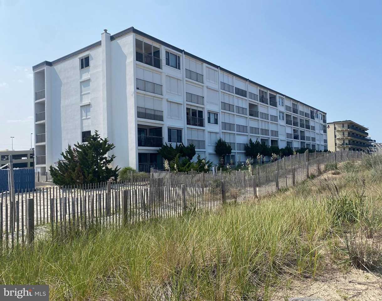 11805 Wight St #101E Ocean City MD is a home for sale | BEACHLIFE ...