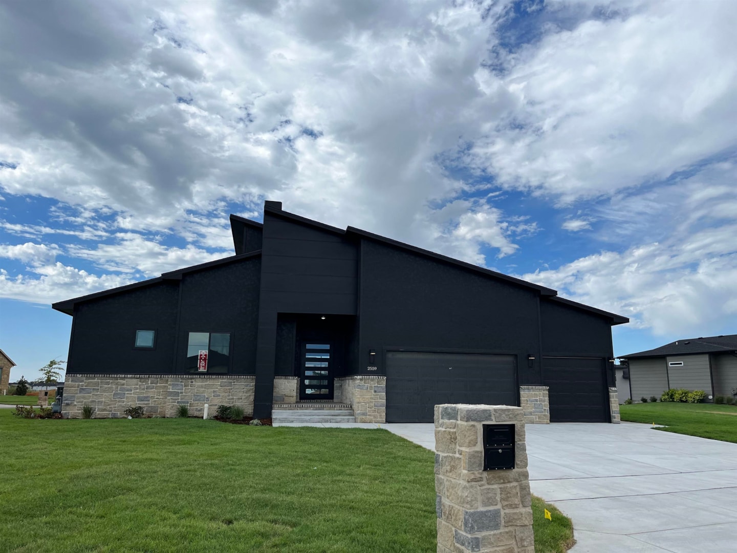 Homes for Sale in 2559 N Doris Ct Wichita, KS