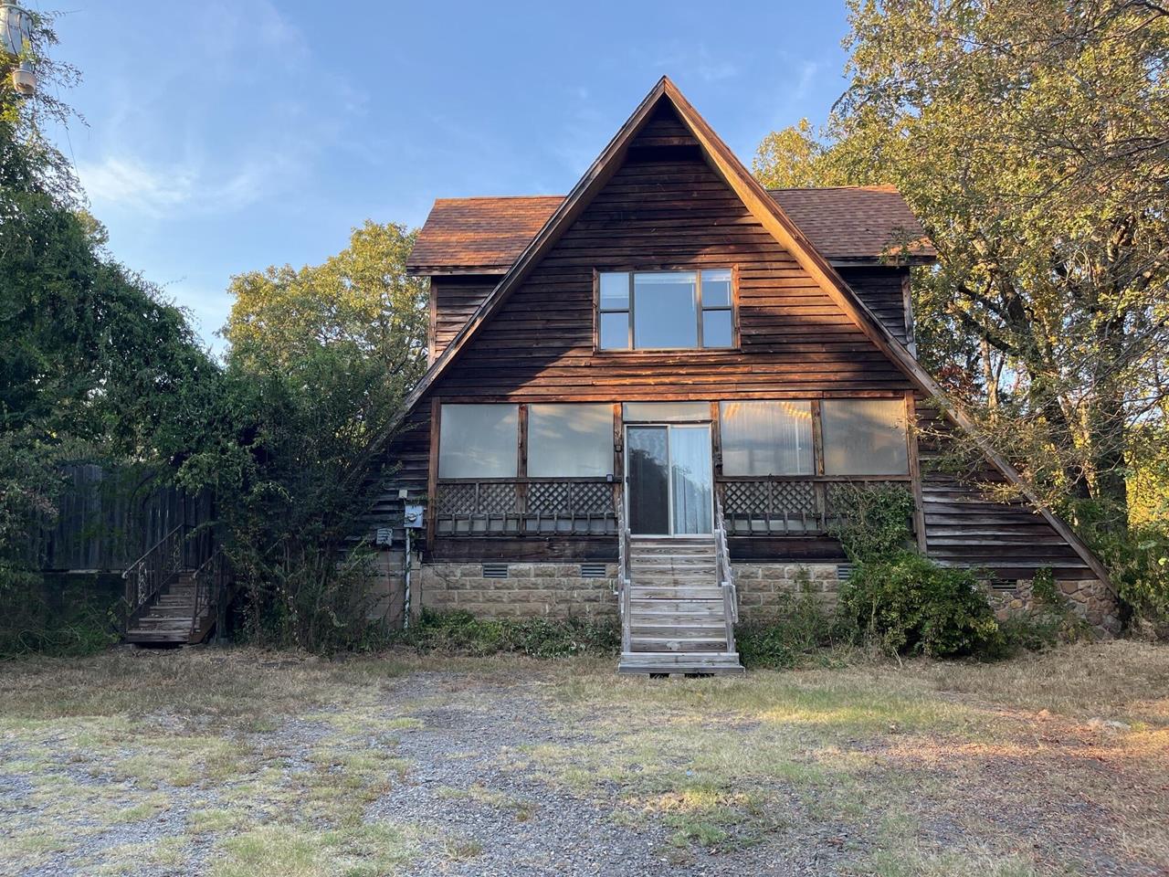 2711 Skyline Dr, Russellville, Pope county, AR 72802