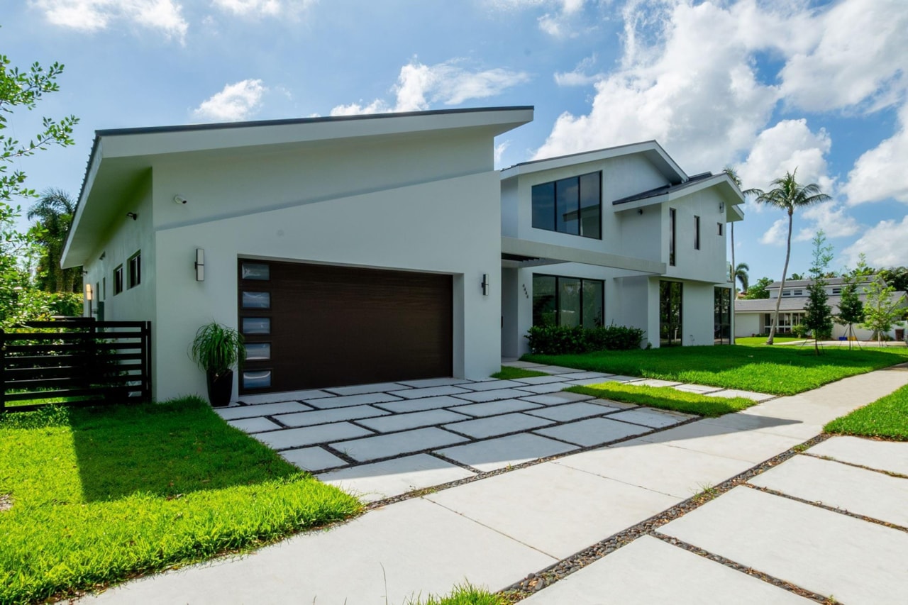 Homes For Sale In West Palm Beach, 4444 Washington Rd West Palm Beach