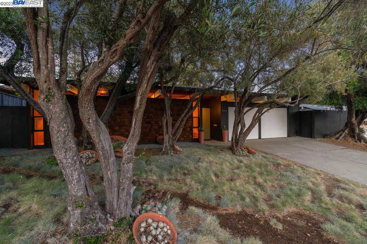 5777 Greenridge Rd Castro Valley for Sale MLS 41028308 Eichler Homes