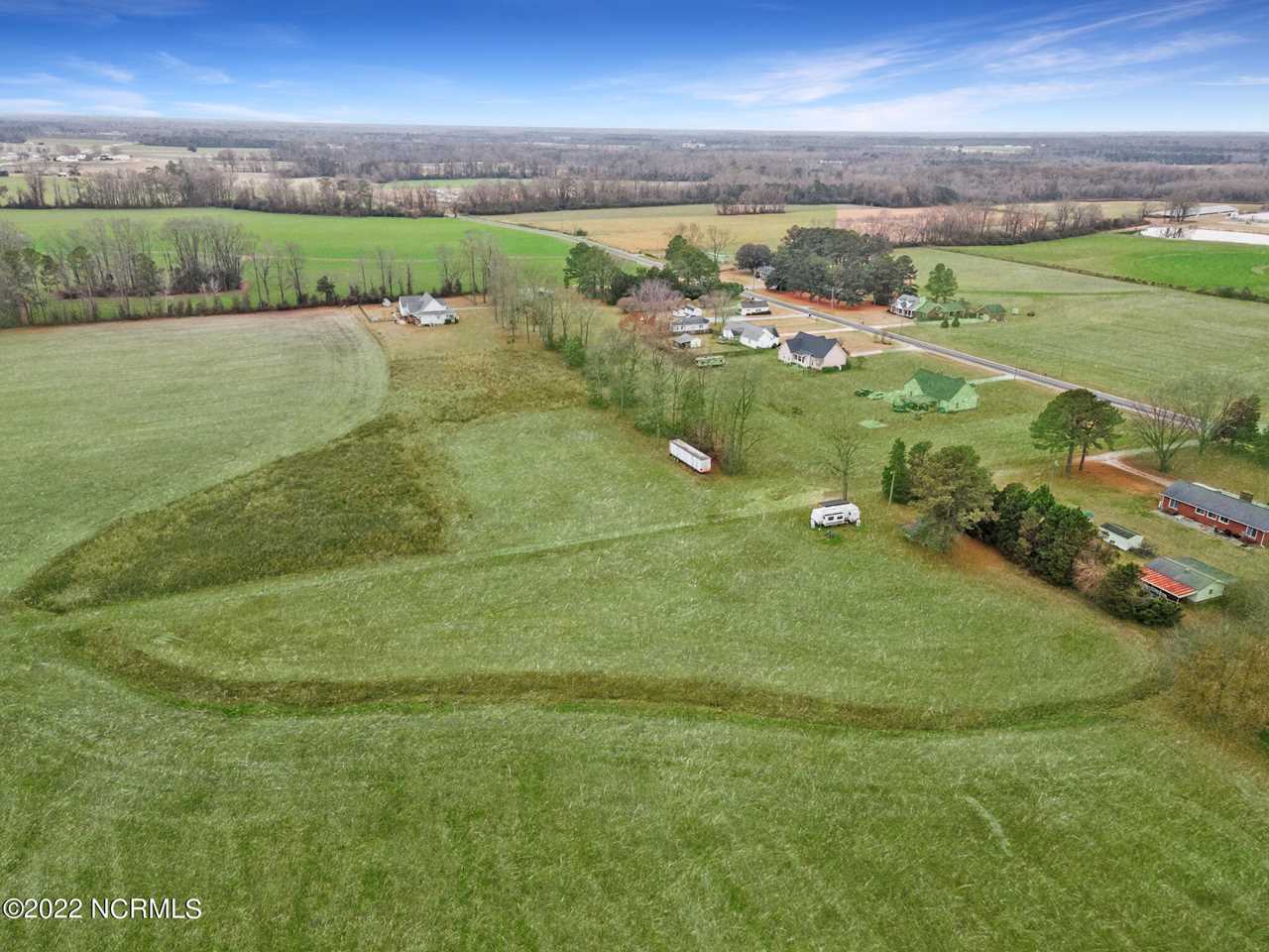 1270 Rex Smith Ln Winterville, NC 28590