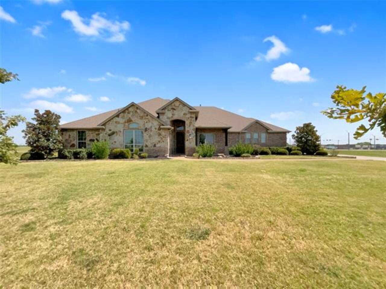 203 Ranch House Road, Rockwall, TX 75032