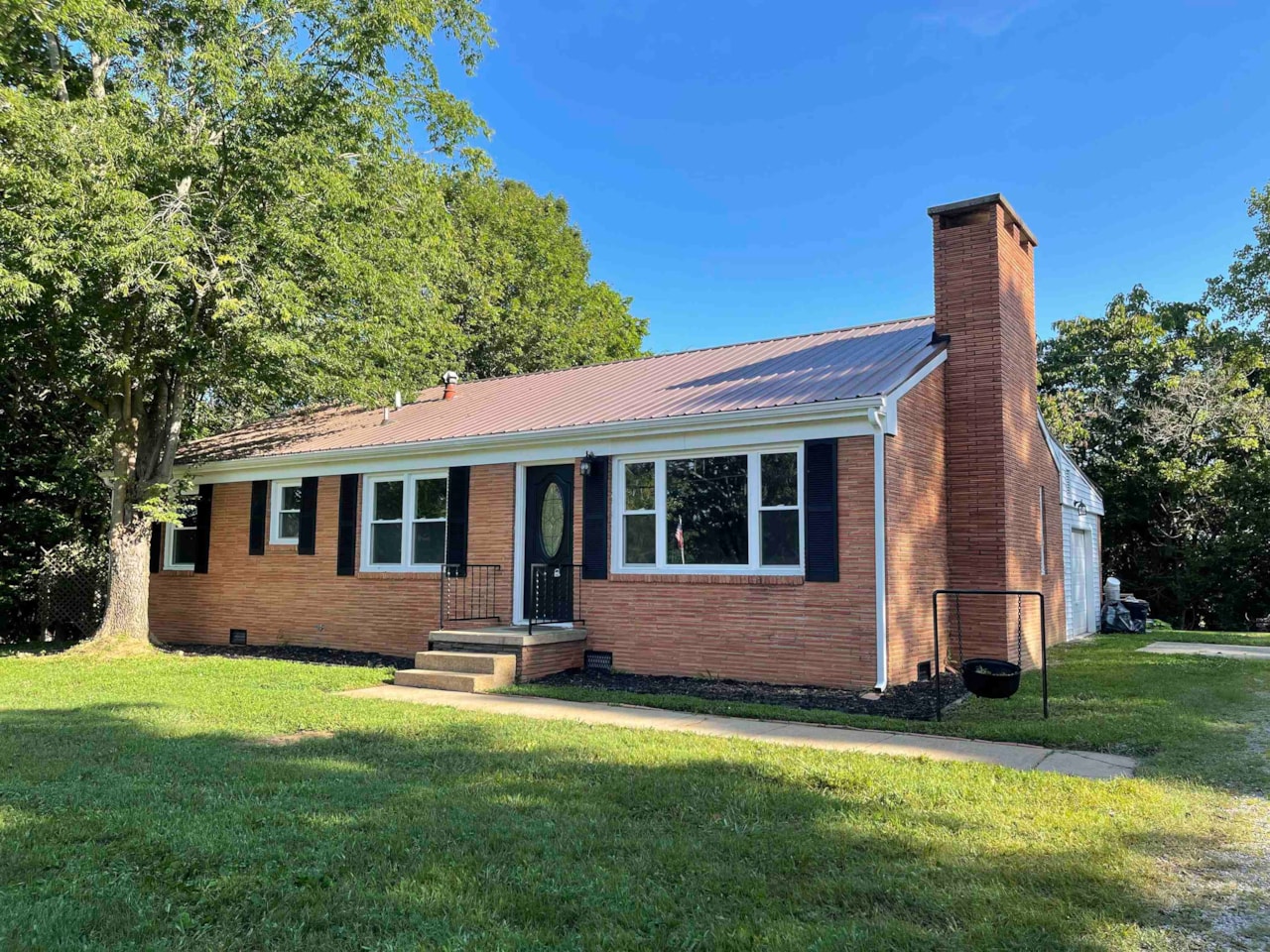 520 W Main St Island, KY 42350 MLS 87774