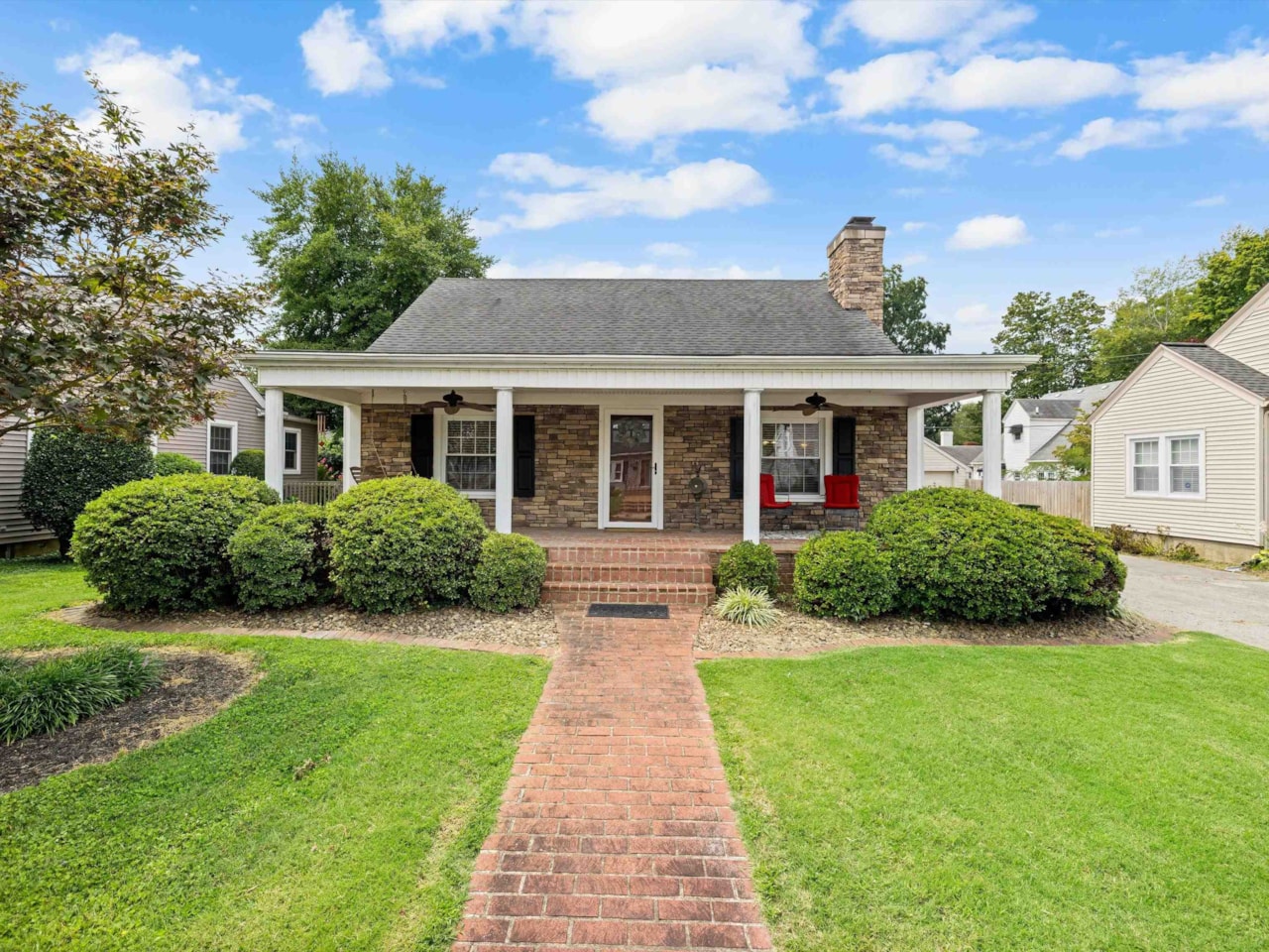 214 Cardinal Lane Henderson, KY 42420 MLS 230327