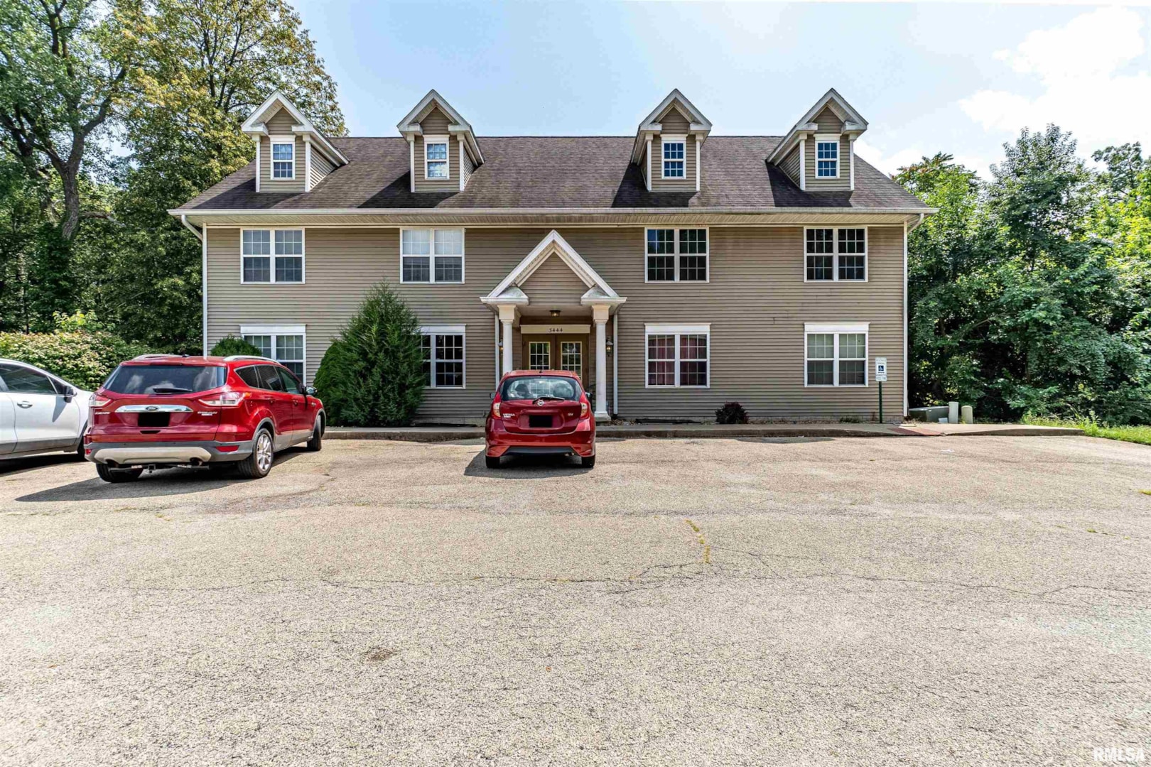 3444 W Dorchester Ridge Peoria, IL 61604 condo for sale, MLSPA1244939