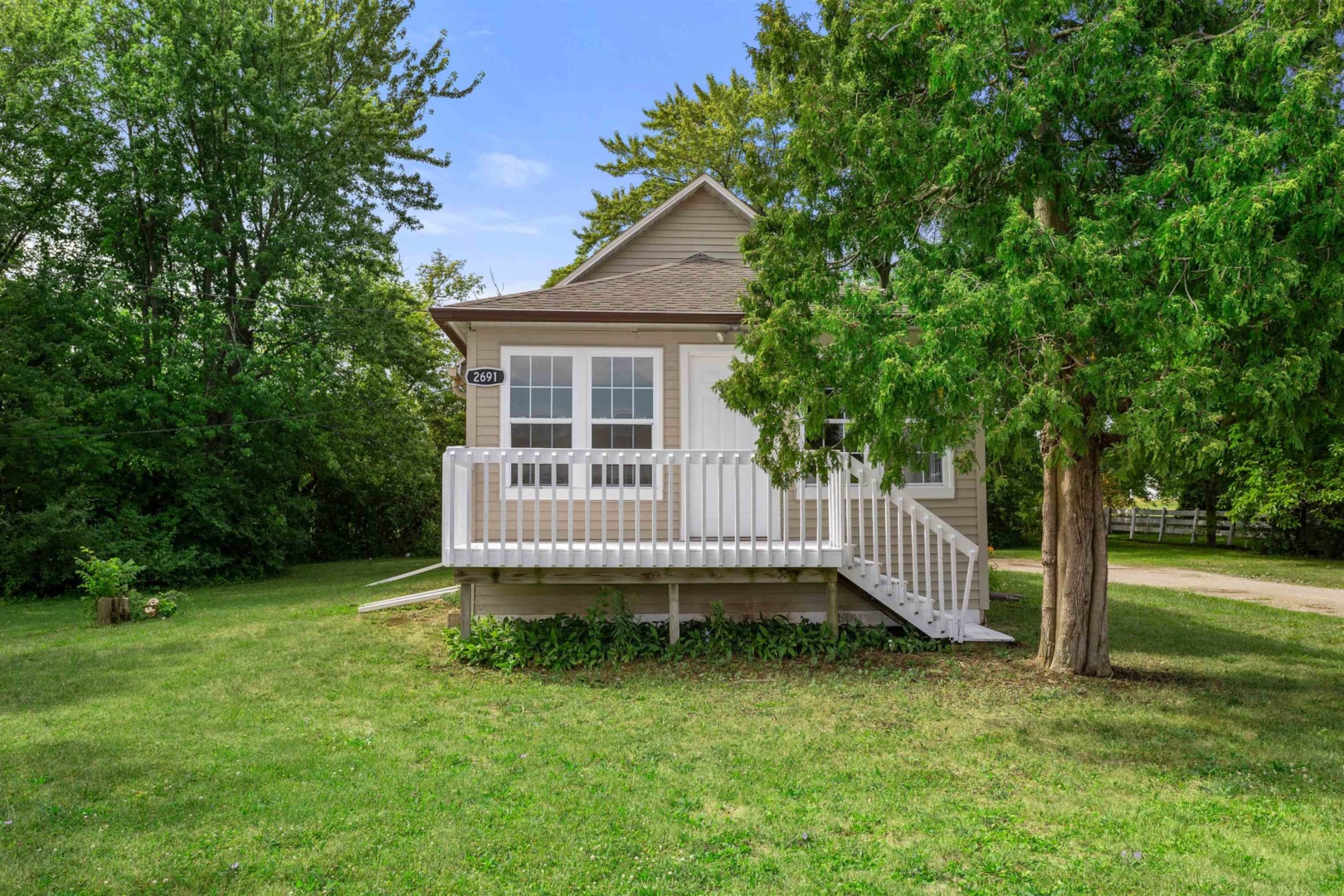 2691 Omro Rd Oshkosh, WI 54904 home for sale, MLS50278842 Dallaire