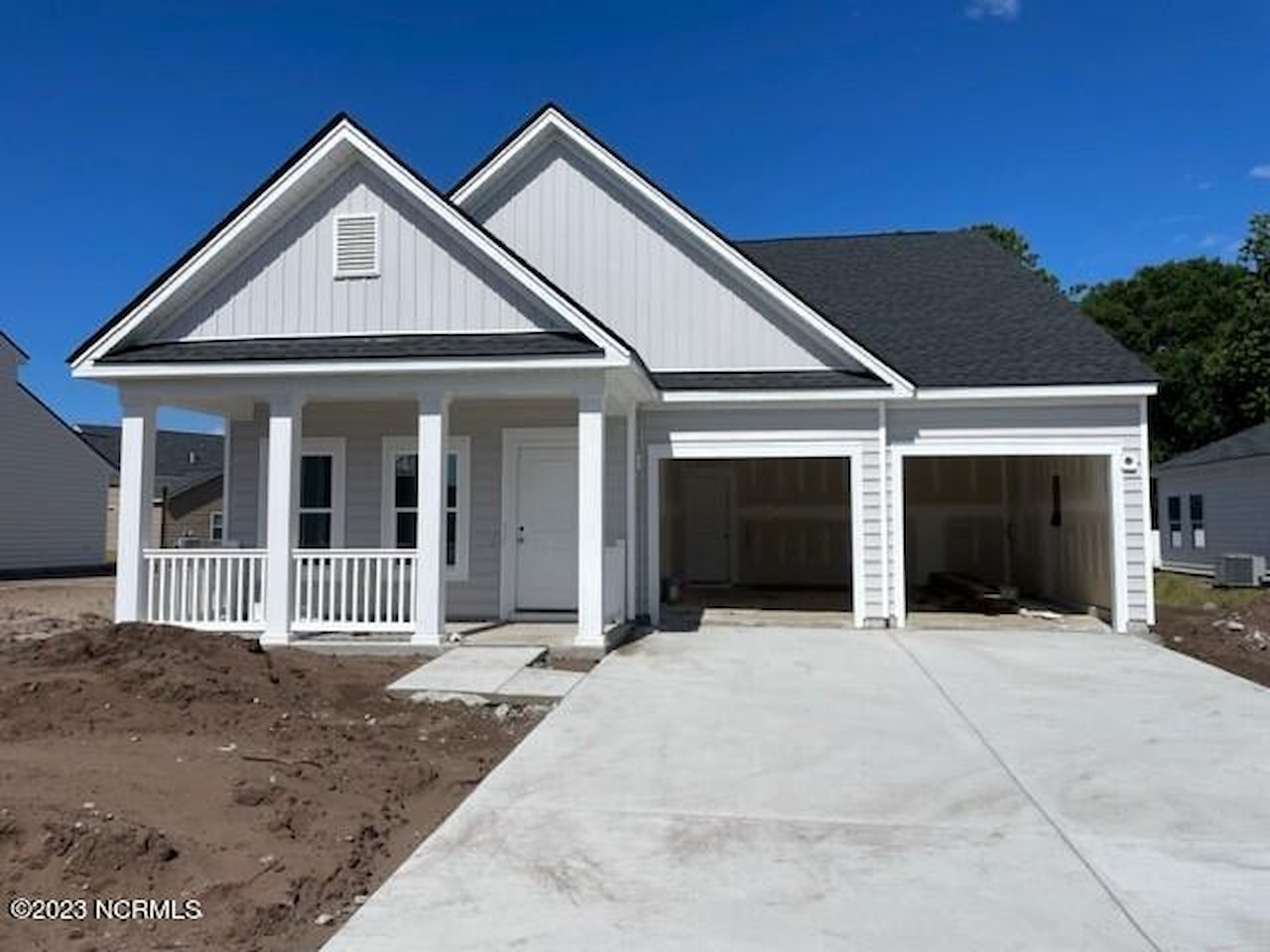 Real Estate & property in Calabash NC at 1669 White Starfish Ct the
