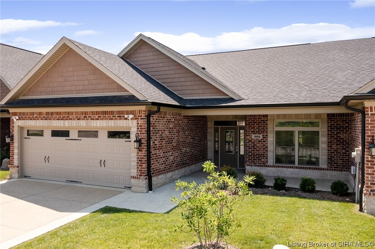 1886 Mystic Falls Circle Jeffersonville, IN 47130 MLS 2023010224