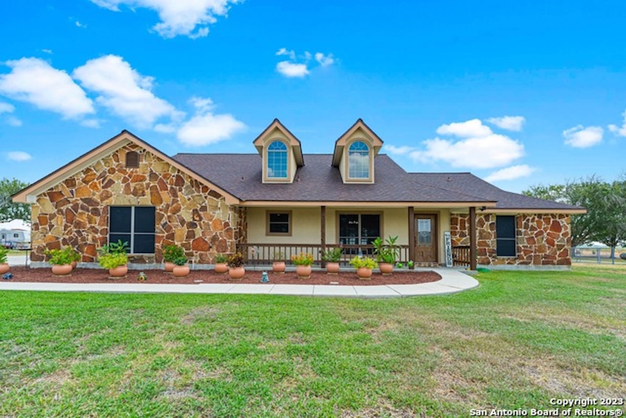 3362 N Abbott Rd, St Hedwig, TX, 78152 MLS 1713980