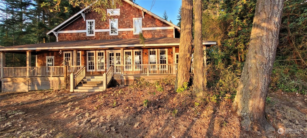 8135 Flagler Rd Nordland, WA 98358 MLS® 2154597