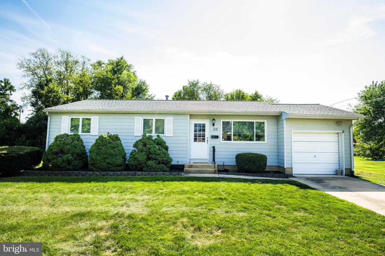 Westampton Homes For Sale 113 Stratton Dr A MUST see! to 113 Stratton Dr in the