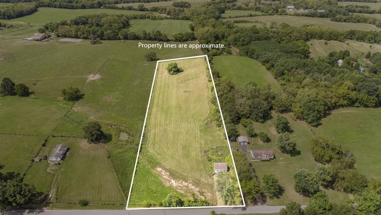 Address Withheld Paris, KY 40361 MLS 23017210