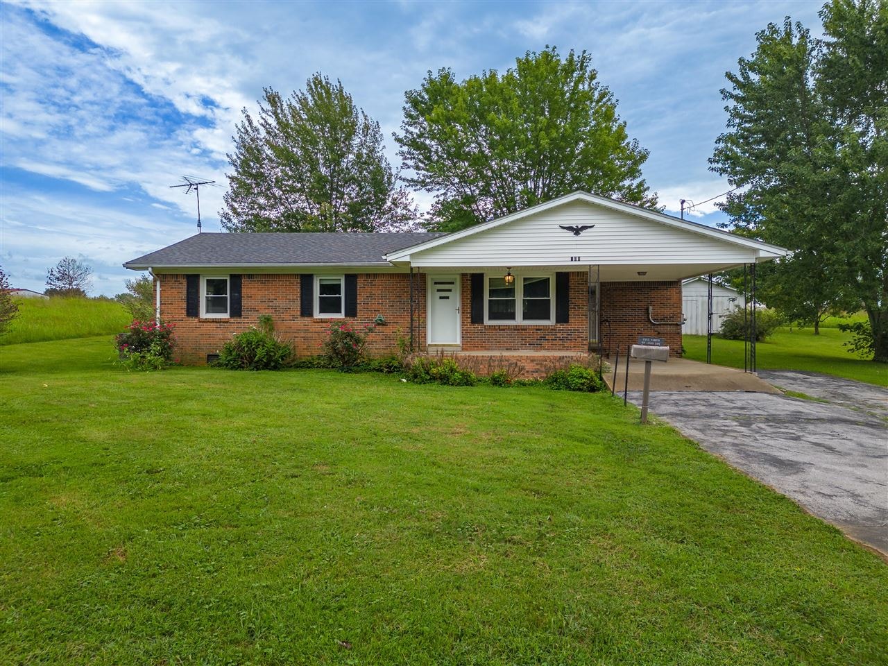 109 Logan Lane Russellville, KY 42276 MLS RA20234162