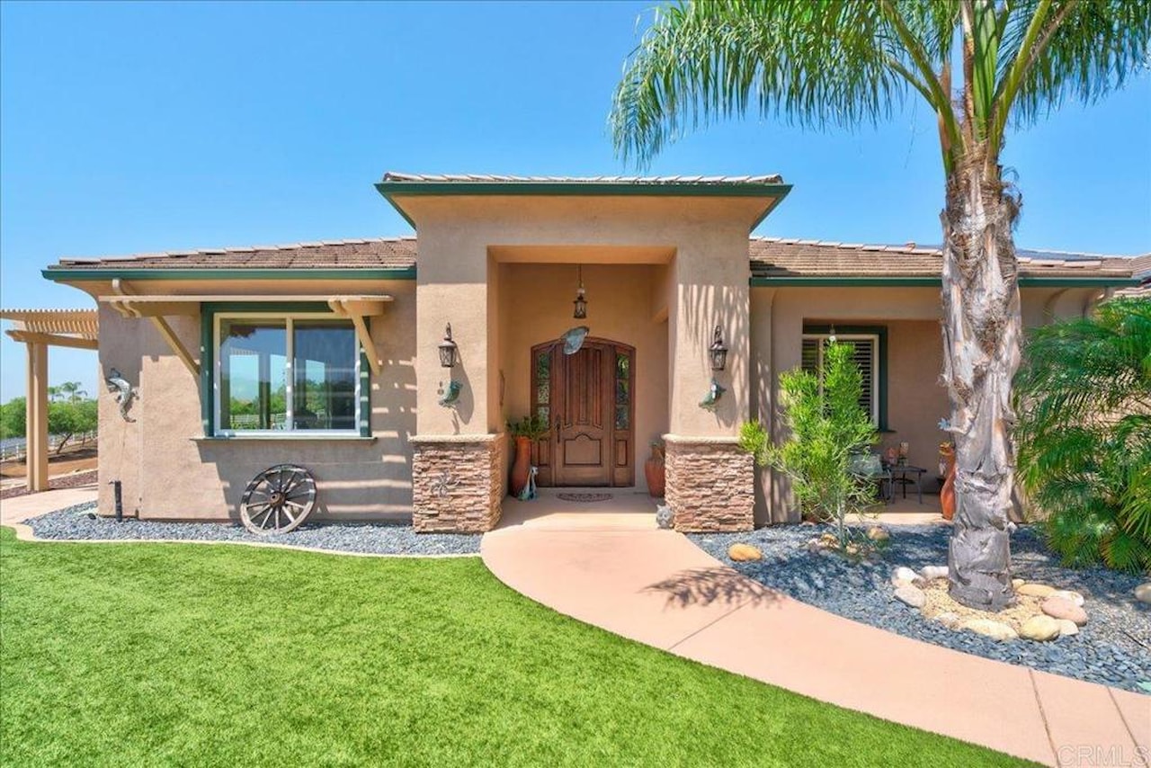 Must See! 14748 Cool Valley Ranch Valley Center, CA 92082 1,230,000