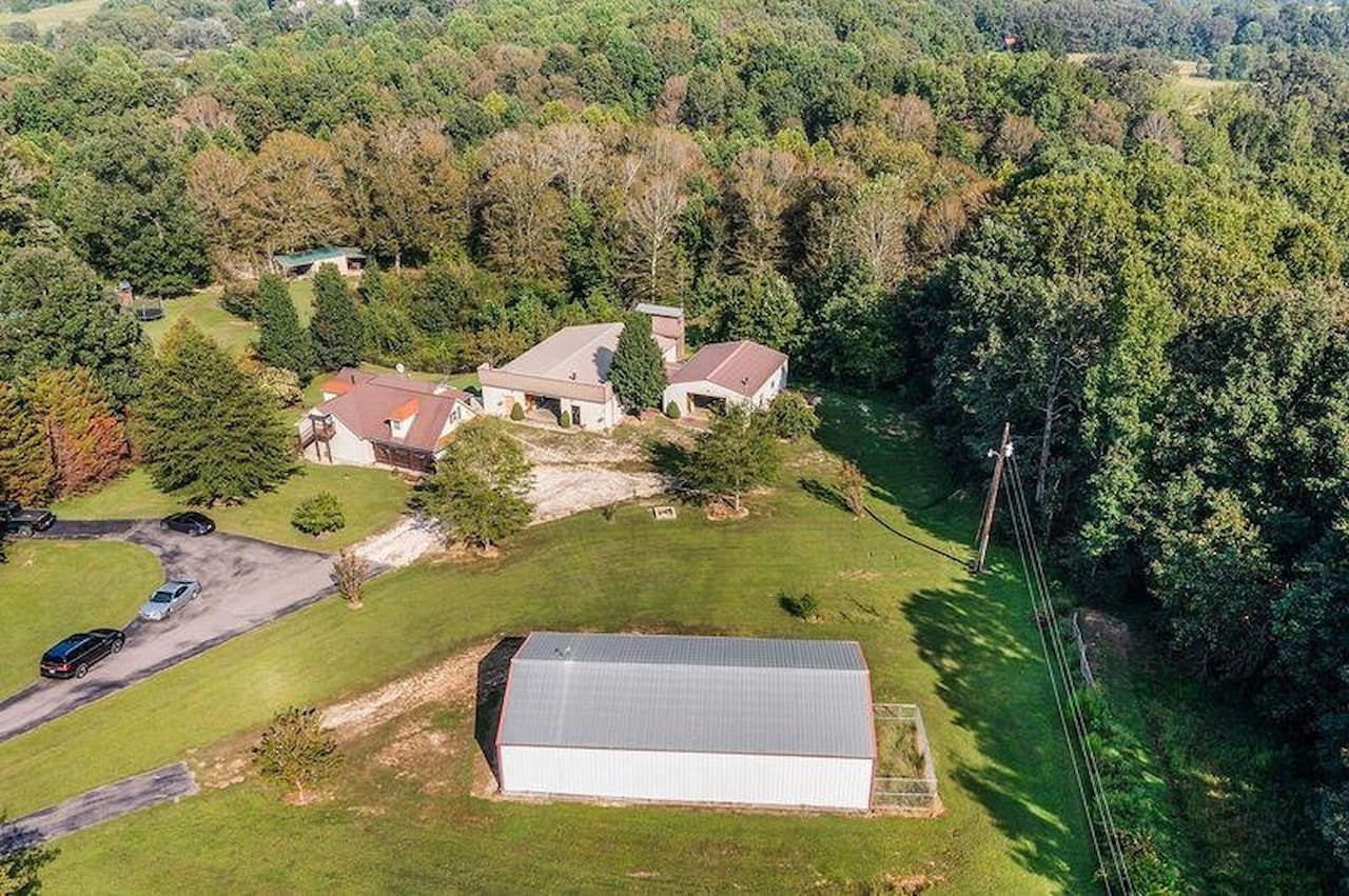 1885 Greenway Road Huron, TN 38345 MLS 233637