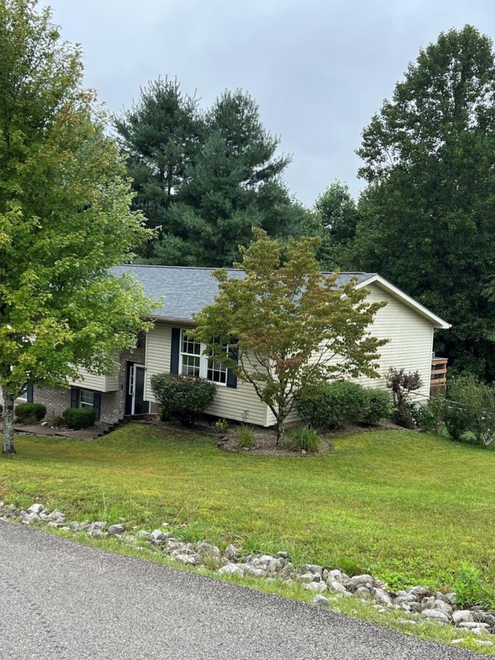 210 Blossom Ridge Dr Corbin, KY 40701 MLS 23016727