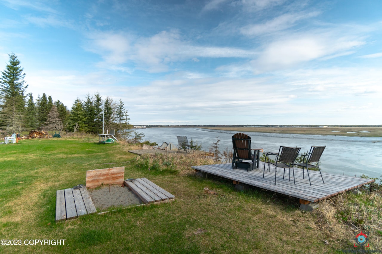 2655 Watergate Way Kenai, AK 99611 MLS 235647