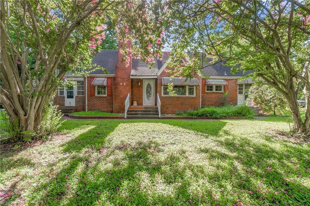 453 Johnstown Rd Chesapeake, VA 23322 MLS 10498058