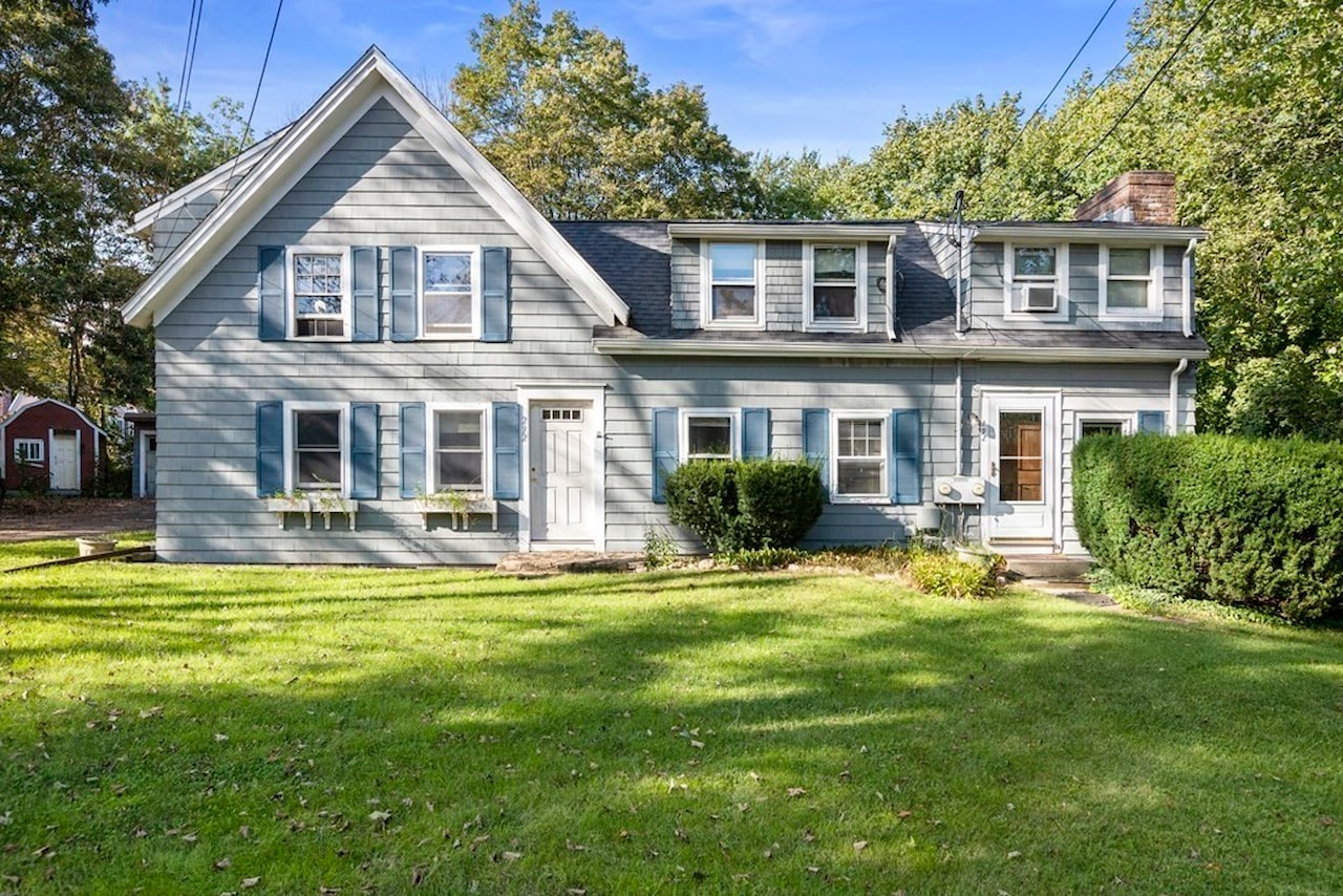 292 Main St Norfolk, MA 02056 MLS 73154871