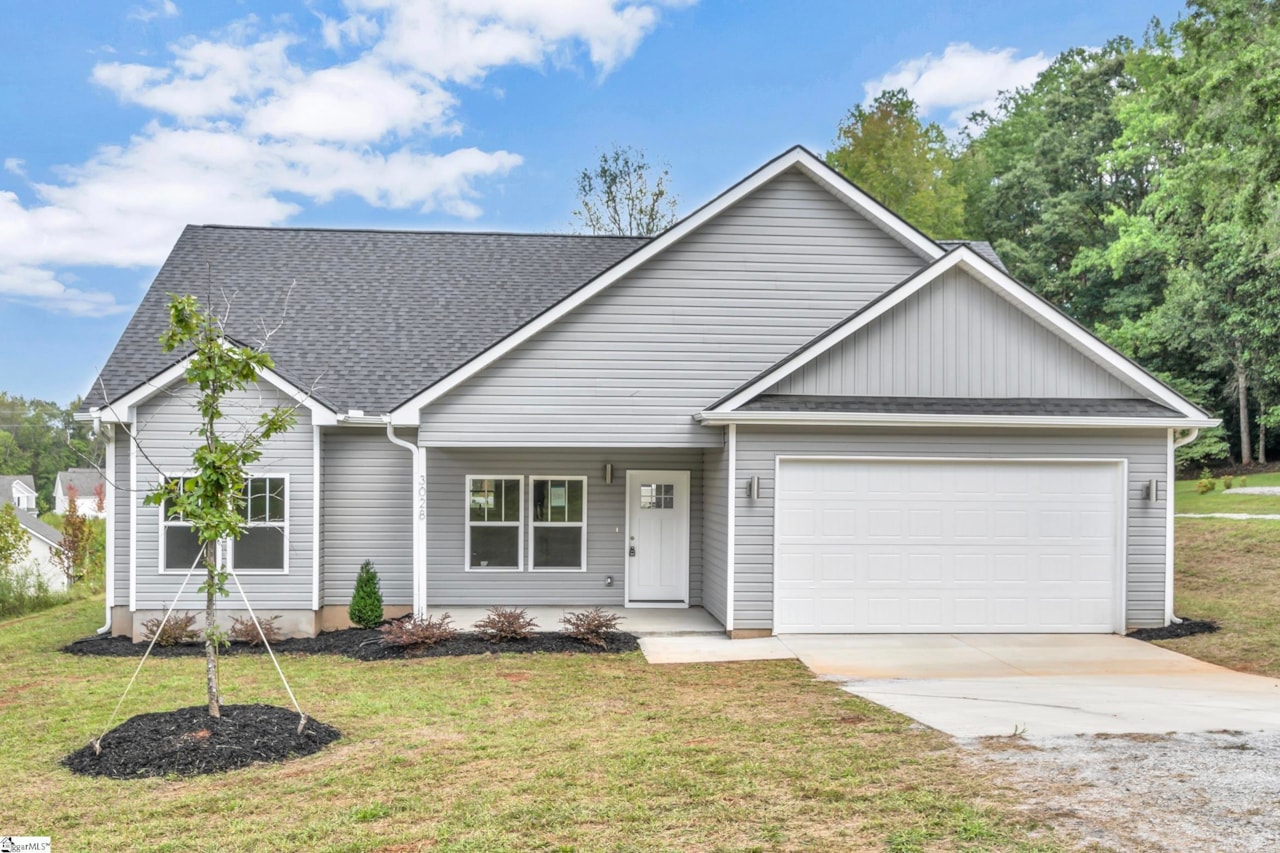 3028 E Road Simpsonville, SC 29681 MLS 1508834