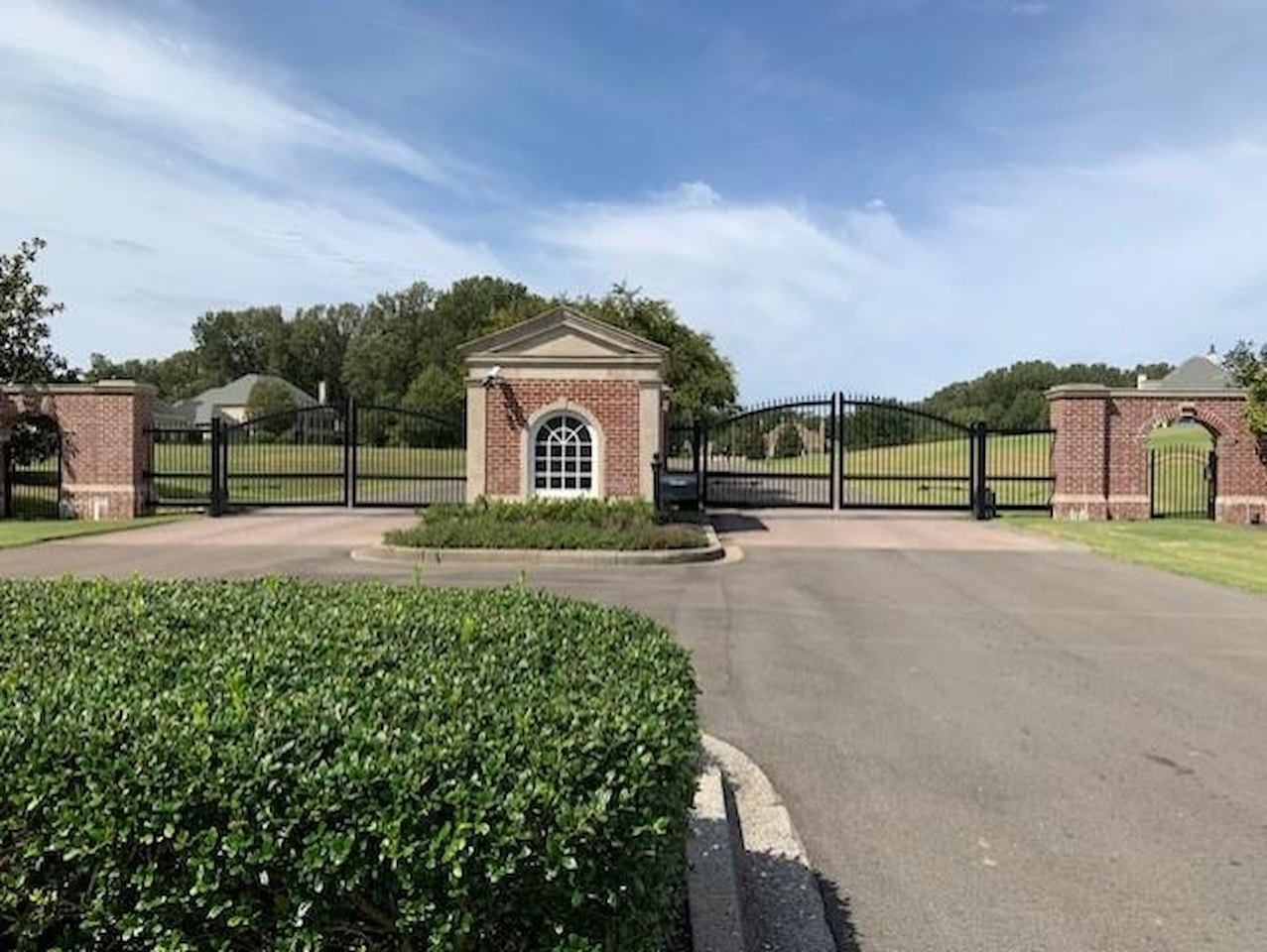 798ASearch BHHS Taliesyn homes for sale in Germantown, Collierville