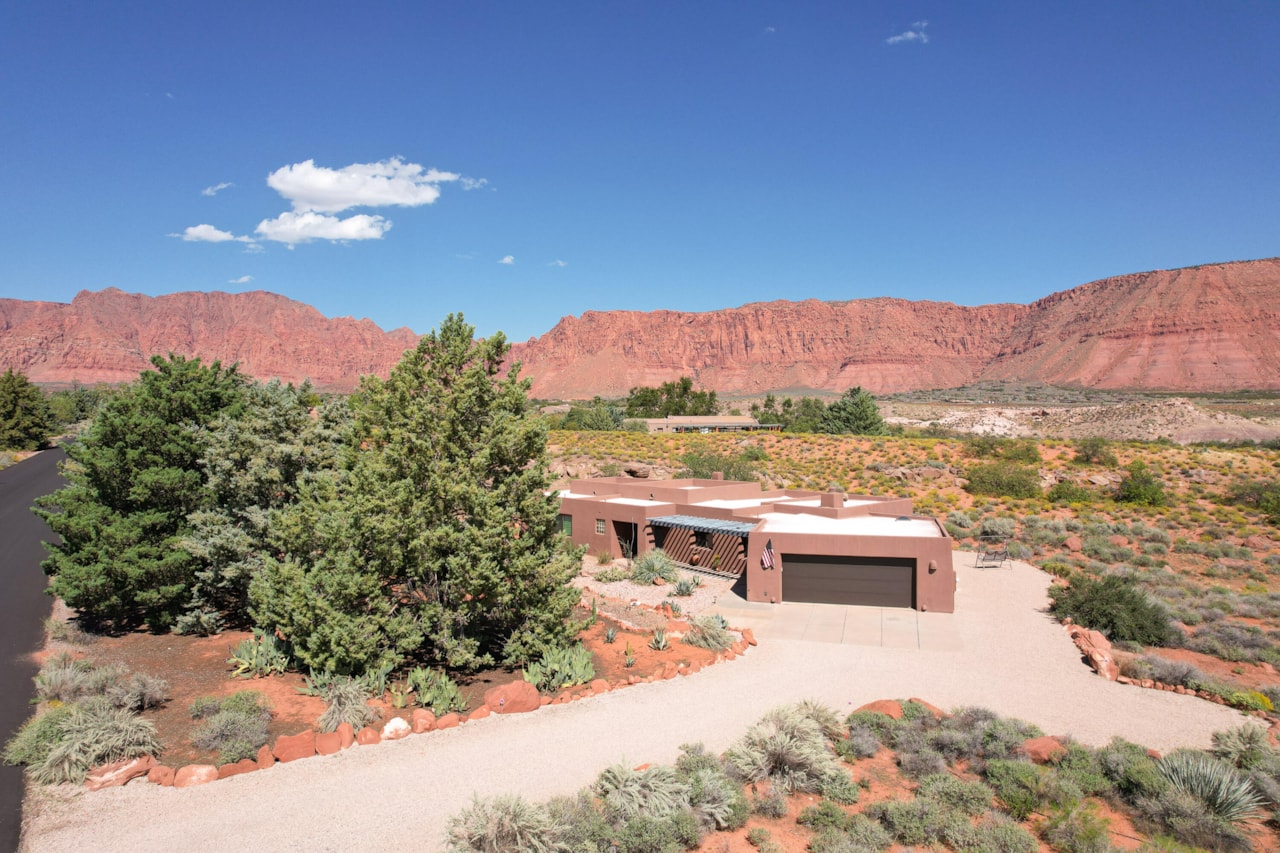 550 N Kayenta Parkway Ivins, UT 84738 home for sale, MLS23244889