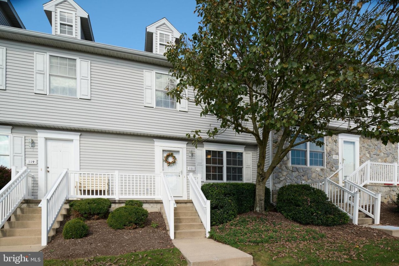 121 Birchtree Ct State College, PA 16801 home for sale KBB