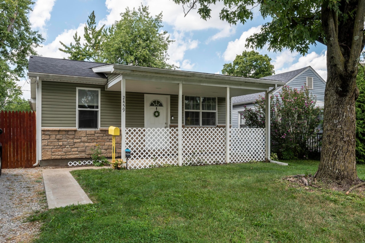 2459 Atwood Terrace Columbus, OH 43211 Vision Realty Inc.