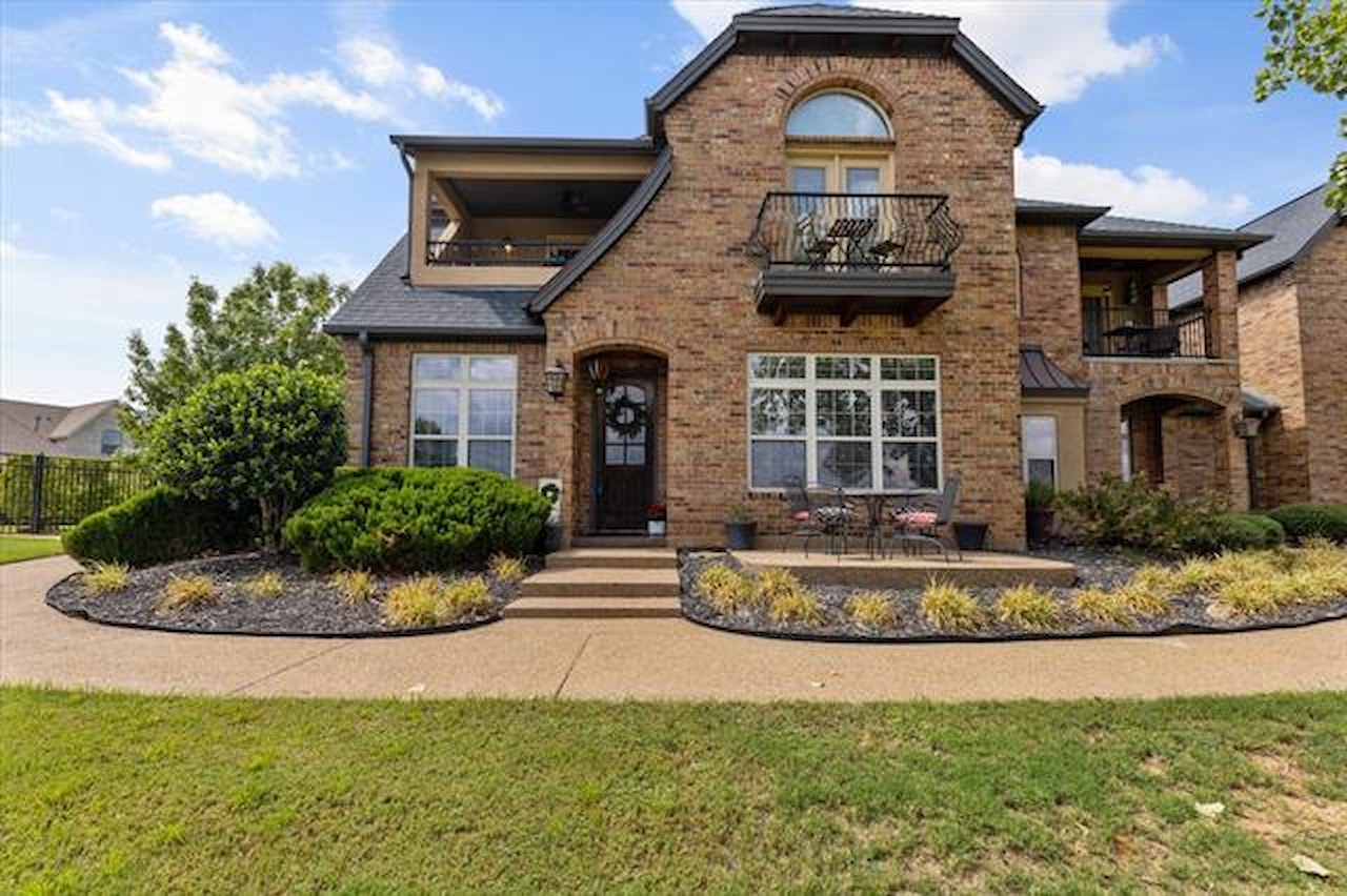 2200 Herons Nest Drive 2200 Granbury, TX 76048 condo for sale, MLS