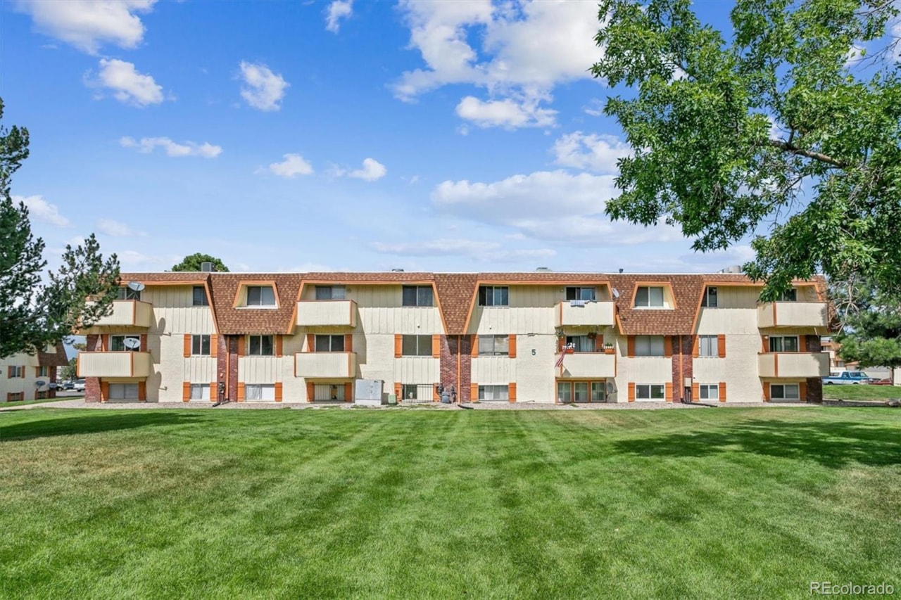 10211 Ura Ln 208, Thornton, CO, 80260, MLS 1622805 Bravado Condos