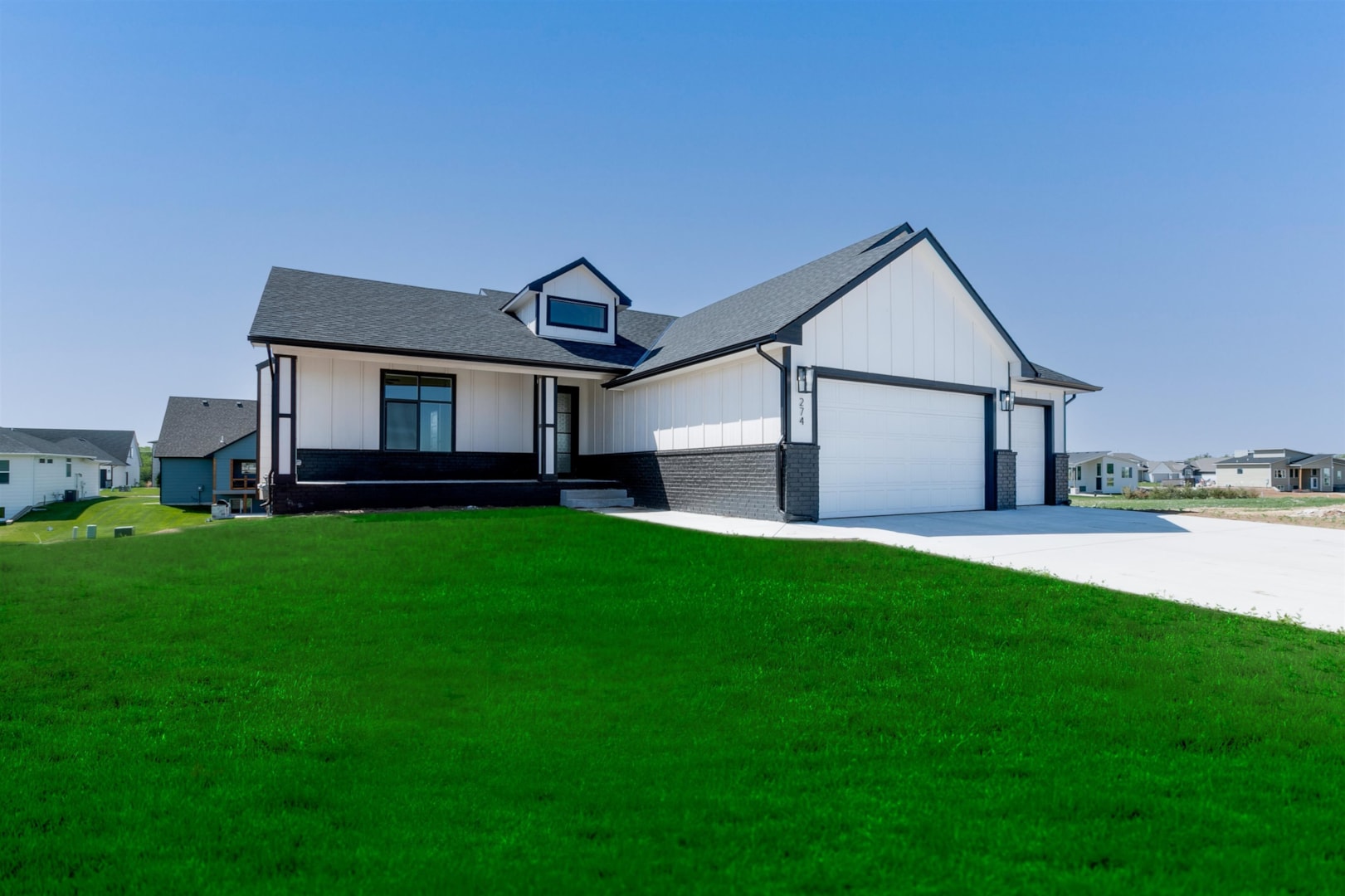 Homes for Sale in 274 S Wellcrest Ct Wichita, KS