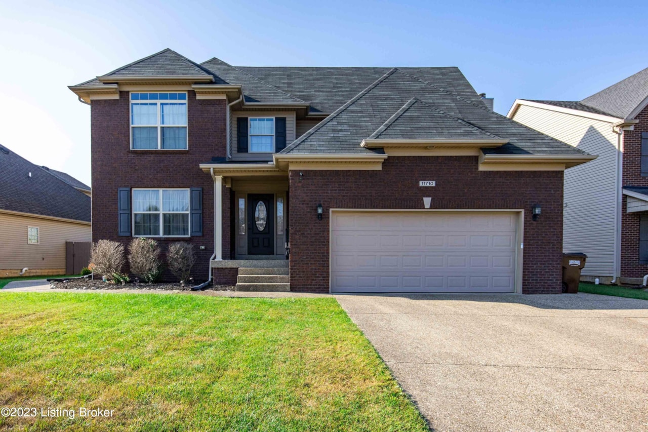 11710 English Meadow Dr Louisville KY 40229 home for sale MLS 1646821