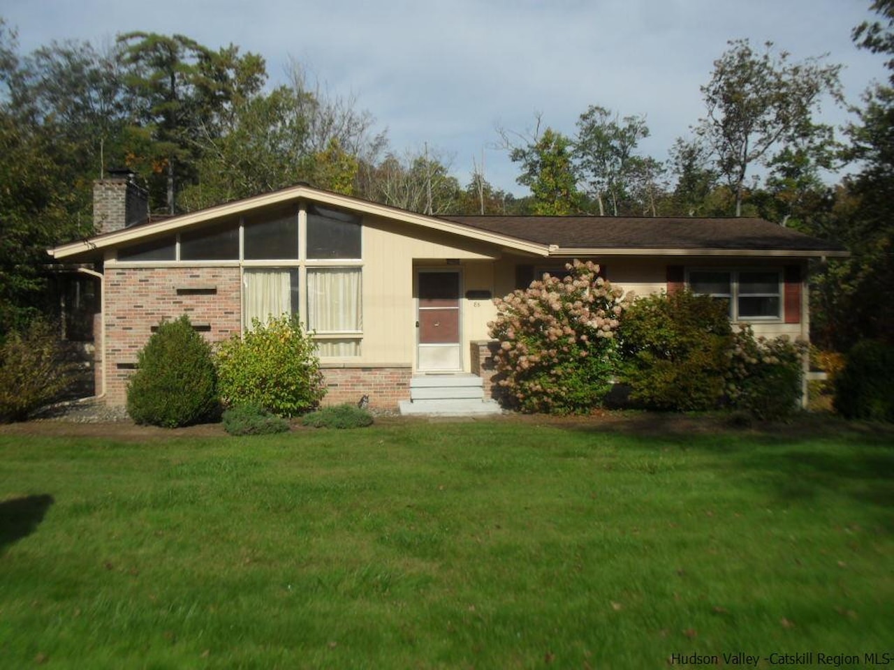 85 Tanglewood Rd in West Hurley, NY 12491 West Hurley NY home for sale