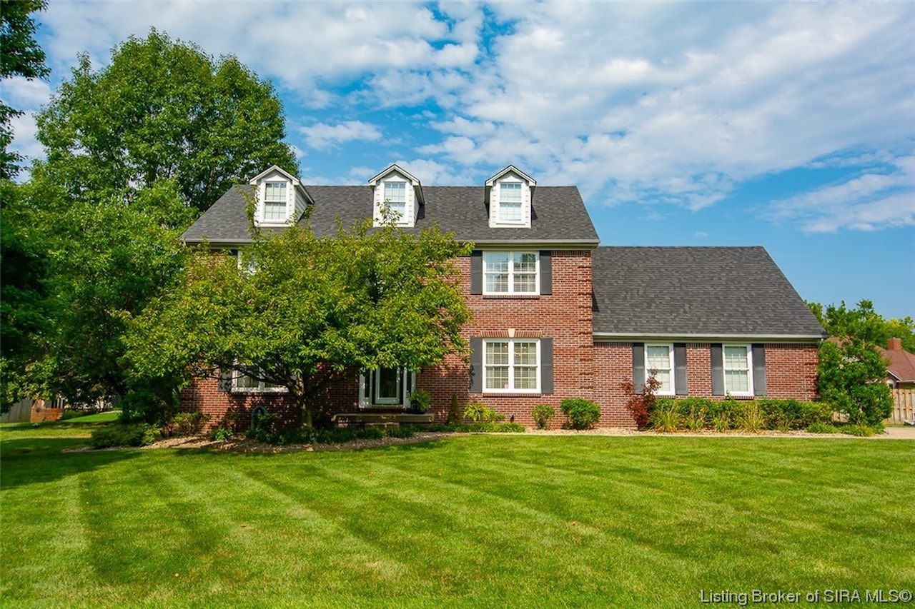 1061 Chapel Creek Trl New Albany, IN 47150 MLS 2023010510